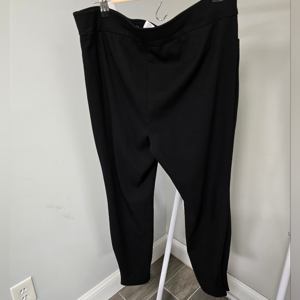 White House Black Market ankle pants